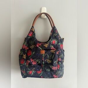 OiOi Quilted Floral Tote Diaper Bag – Organizer Interior